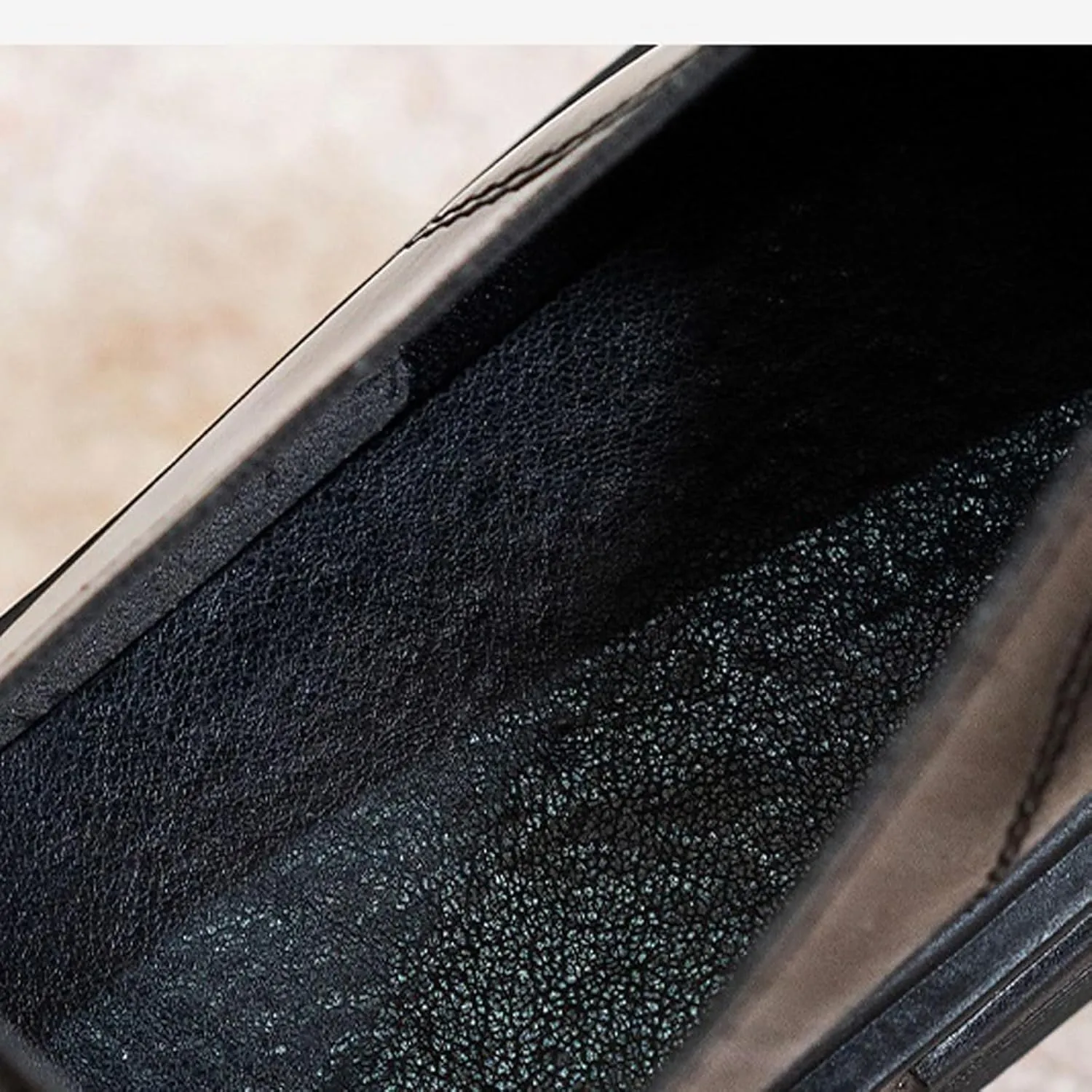 Loafers for Women Women's Black Leather Casual Shoes Thick Soled Autumn Footwear for Comfort and Style