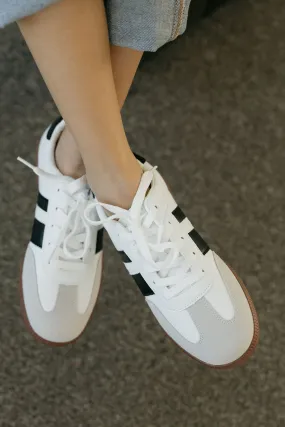 Luella Sneakers-White/Black