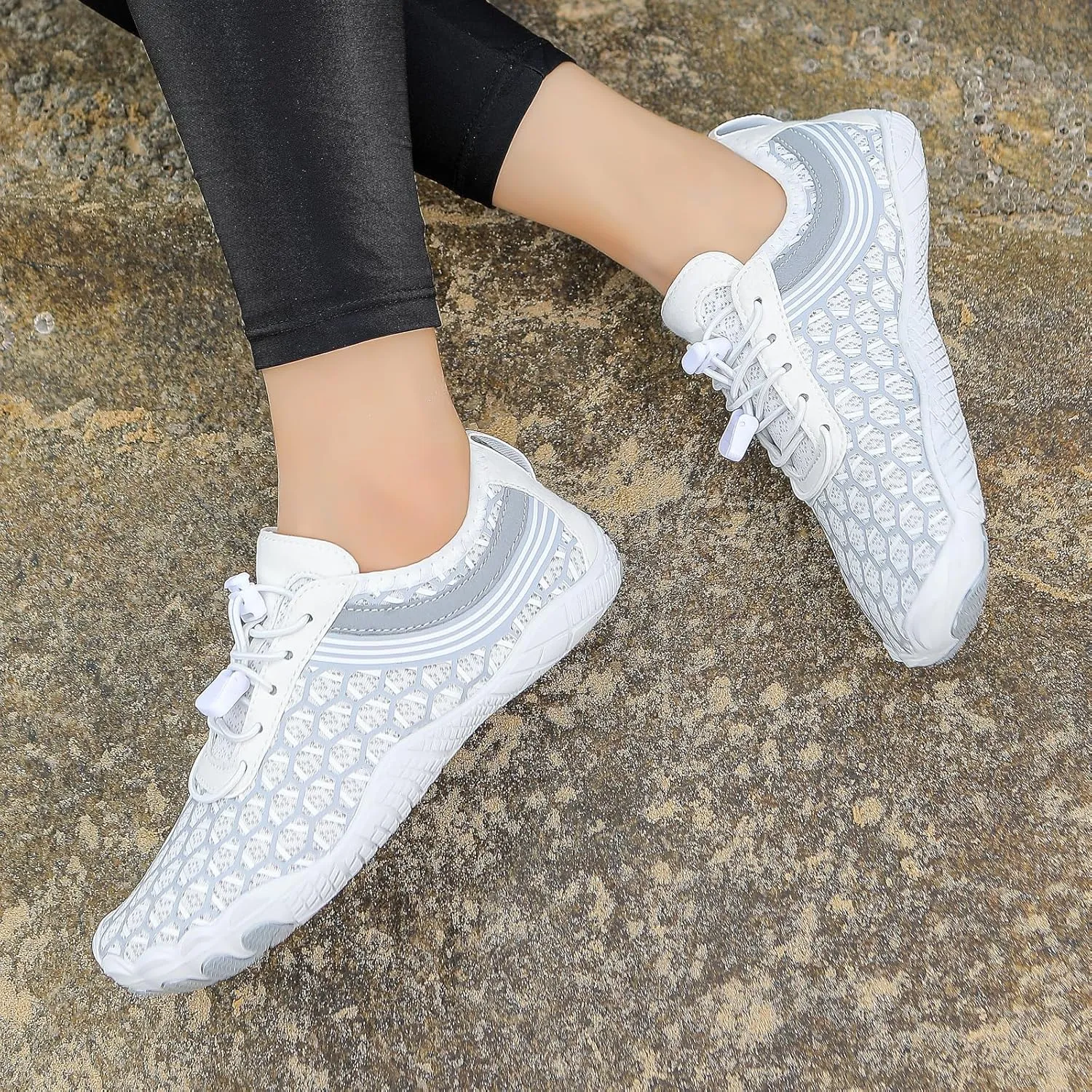 Mens Barefoot Shoes Grounding Shoes for Women Hike Barefoot Shoe Women Non-Slip Breathable Quick Dry Water Shoe with Wide Toe Box Outdoor Beach Pool Athletic Swim Surf Hiking Walking Footwear