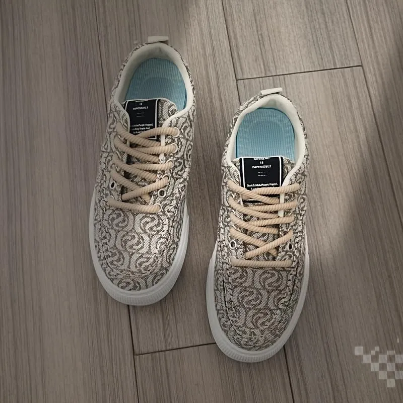 Men's Low-Top Canvas Sneakers - Stylish & Comfortable, Thick Rubber Sole Casual Shoes with Lace-Up Closure for Casual Attire, Hiking & Running - Beige and Black Pattern