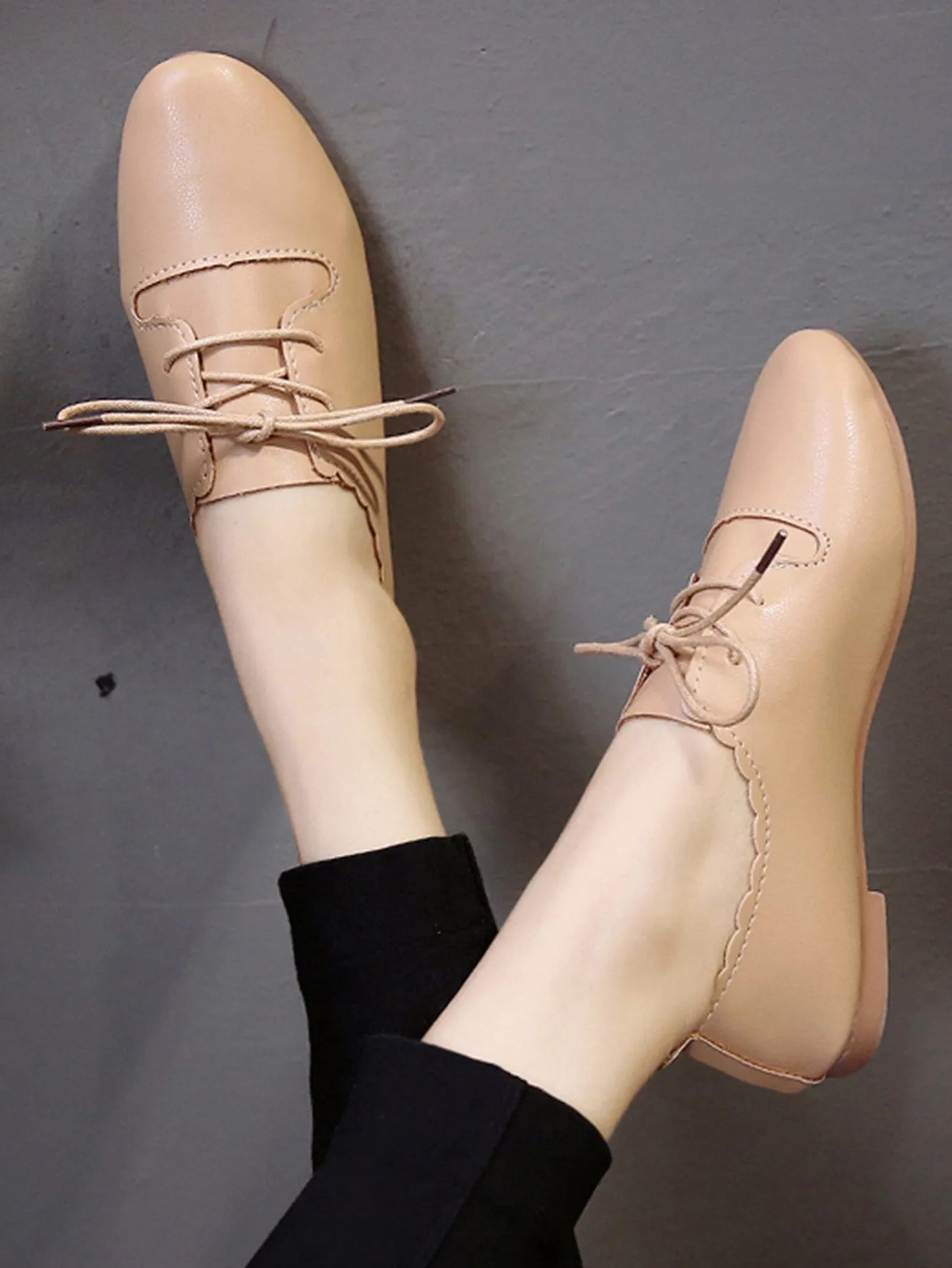 Scalloped Trim Lace Up Flats