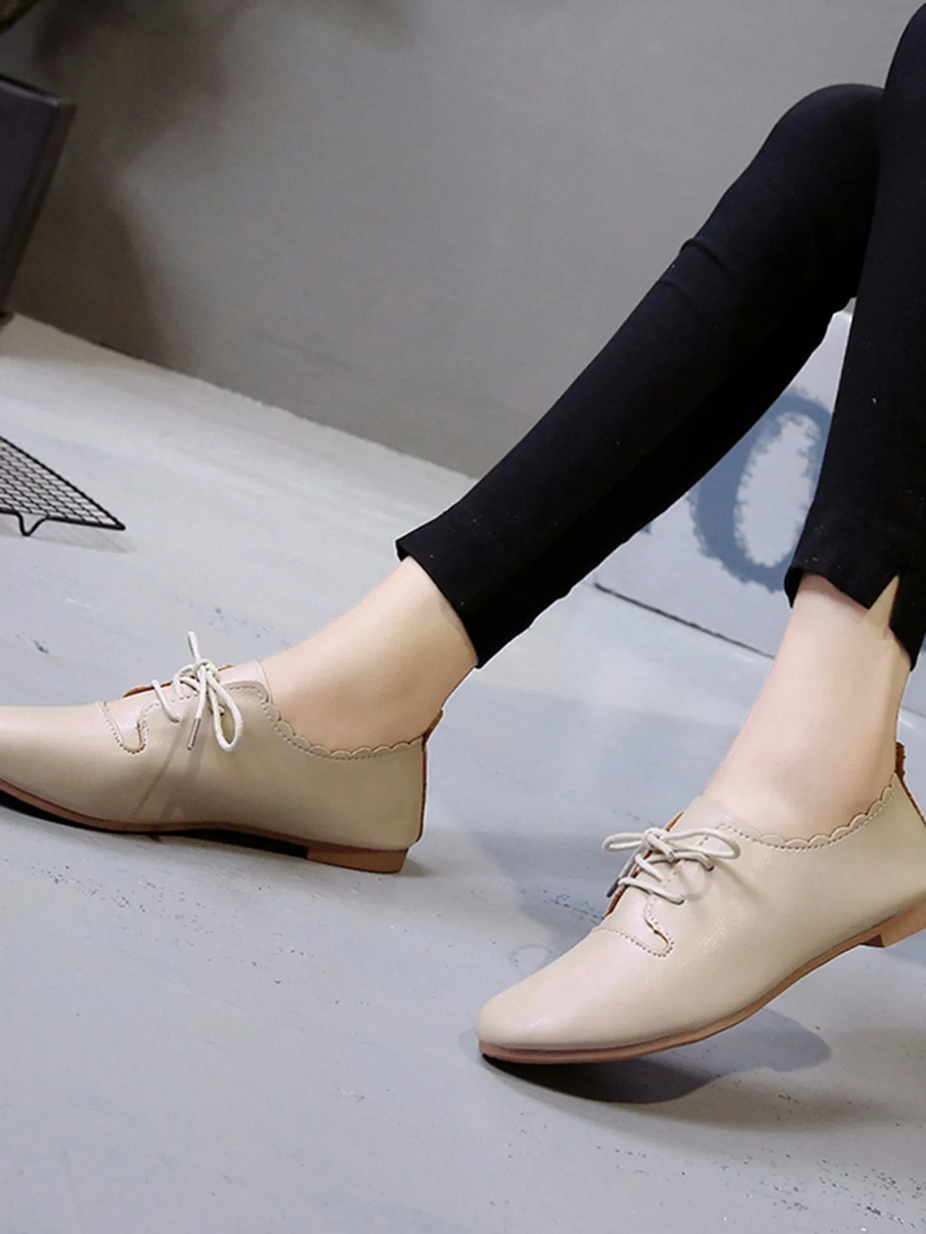 Scalloped Trim Lace Up Flats